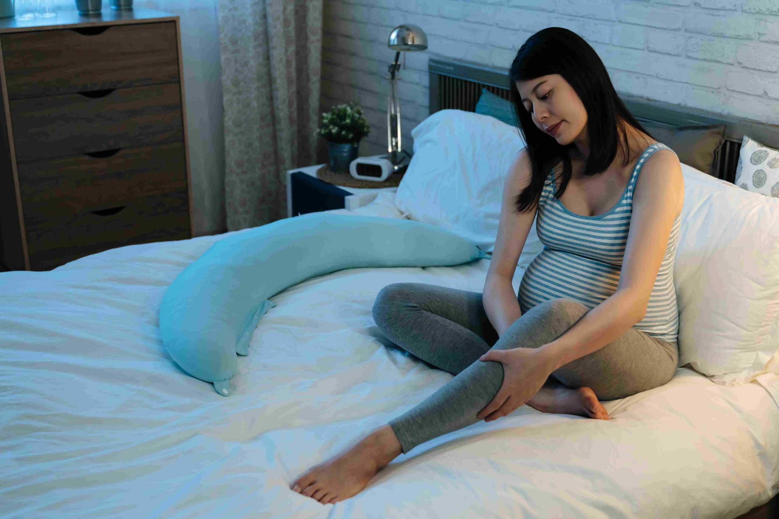 Hamilelikte Ayak Şişmesi Tehlikeli mi?