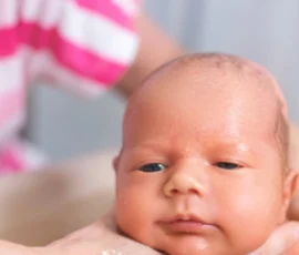 Yenidoğan Bebek Nasıl Yıkanır?