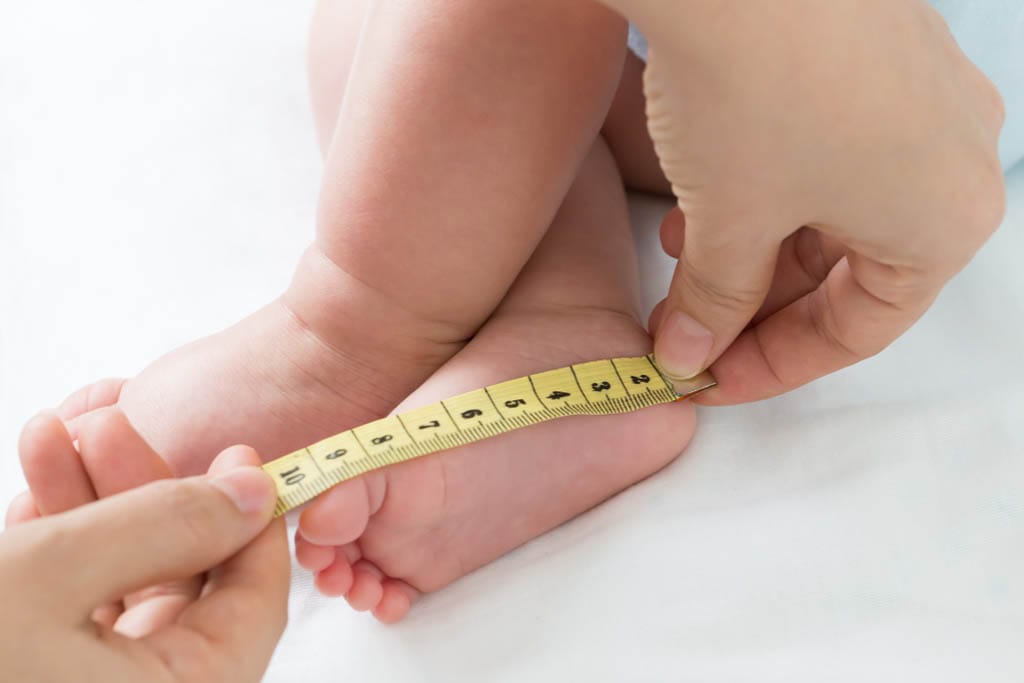 4 9 Aylık Bebek Fiziksel Gelişimi Boy Kilo ve Baş Çevresi Tablosu 4 9 Aylık Bebek Fiziksel Gelişimi Boy Kilo ve Baş Çevresi Tablosu